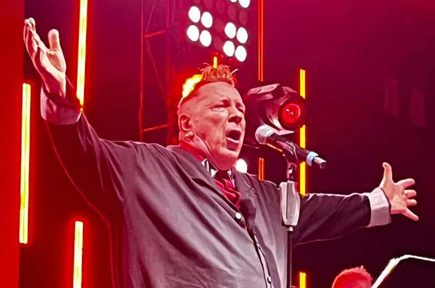 John Lydon al mando: Public Image Ltd. sacude Lima con su legado post-punk